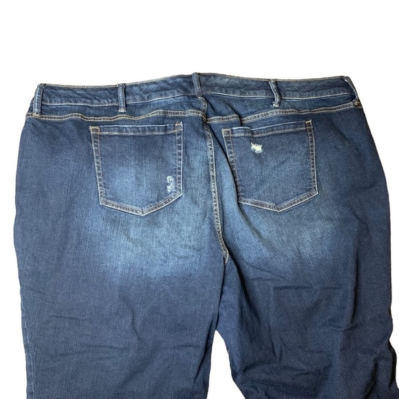 Torrid Distressed Dark Blue Plus Size Boyfriend Jeans Size 28 - Picture 7 of 10